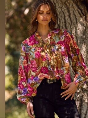 Oddi Floral Blouse